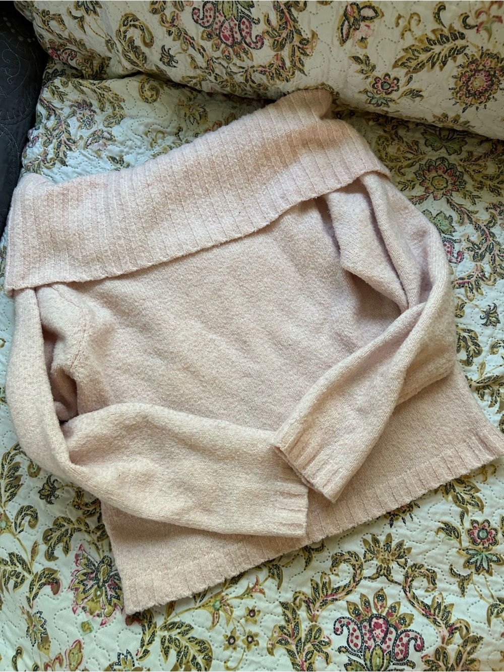Off-Shoulder Bardot Cozy Knit Sweater in Blush Pink
